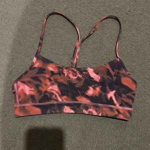 Lululemon Flow Y Nulu Bra